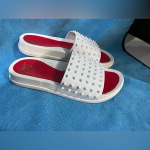 Amazon special pool slides sz. 8.5 men’s